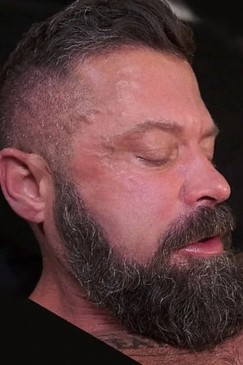 Peter Rough ha trabajado con Jasper Jones en 1 ocasiones