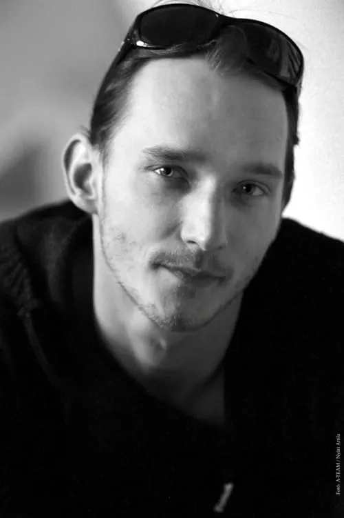 Sára Mosolygó ha trabajado con Jászberényi Gábor en 1 ocasiones