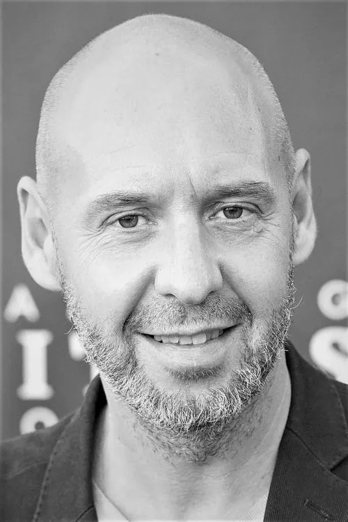 Lorena Castell ha trabajado con Jaume Balagueró en 1 ocasiones