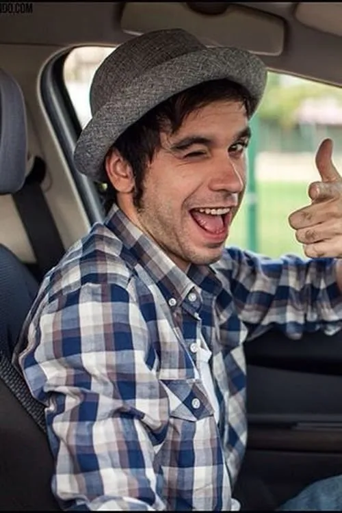 Adrián Pino ha trabajado con Javi Lería en 1 ocasiones