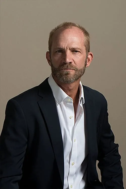 Jay Alan Christianson interpretando a Date-rape Dan