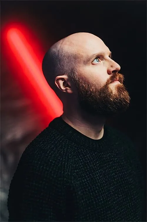 James Monteith ha trabajado con Jay Postones en 2 ocasiones