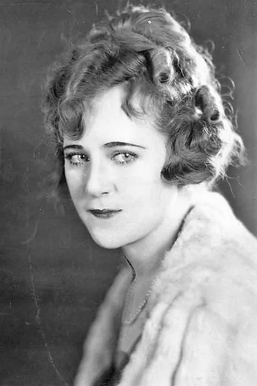 Jean Calhoun interpretando a 