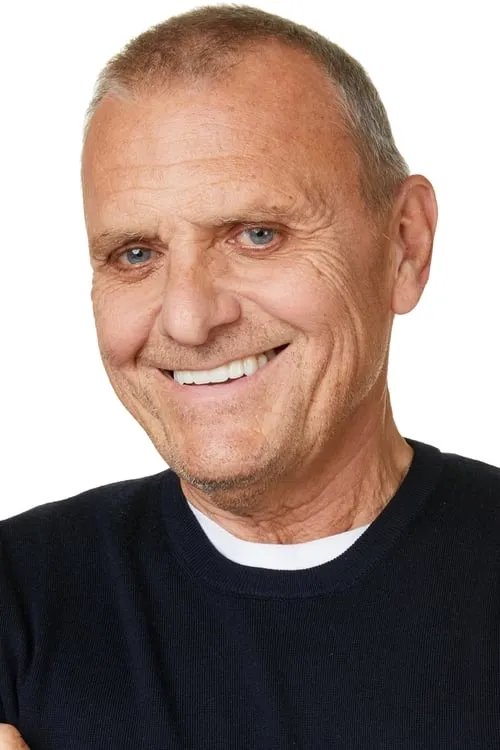 Kevin Bray ha trabajado con Jean-Charles de Castelbajac en 1 ocasiones