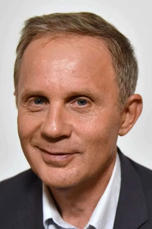 Jean Garrigues — personaje: Self