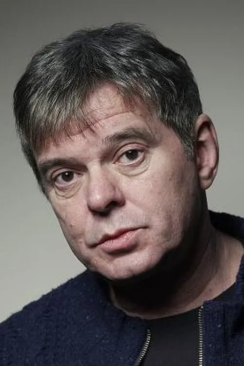 George Melly ha trabajado con Jean-Jacques Burnel en 2 ocasiones