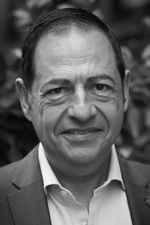 Loris Azzaro ha trabajado con Jean-Luc Roméro-Michel en 1 ocasiones