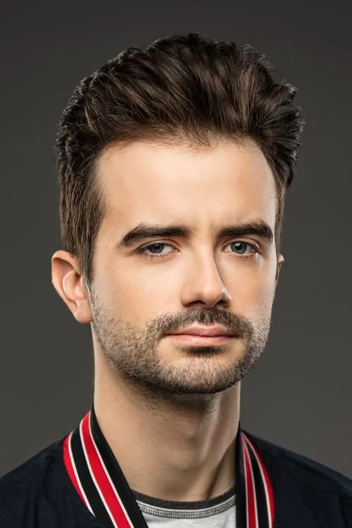 Jean-Michel Martel interpretando a