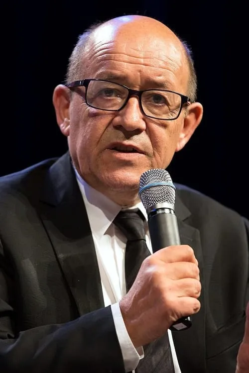 Tobie Nathan ha trabajado con Jean-Yves Le Drian en 1 ocasiones