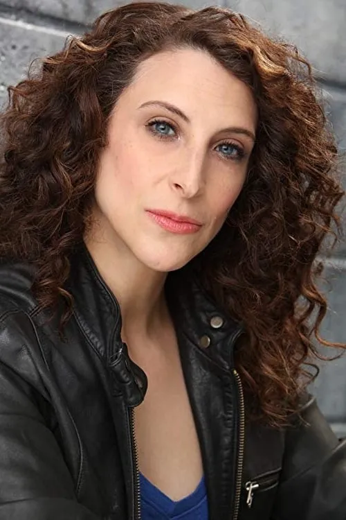 Jen Albert interpretando a Susan Dawn