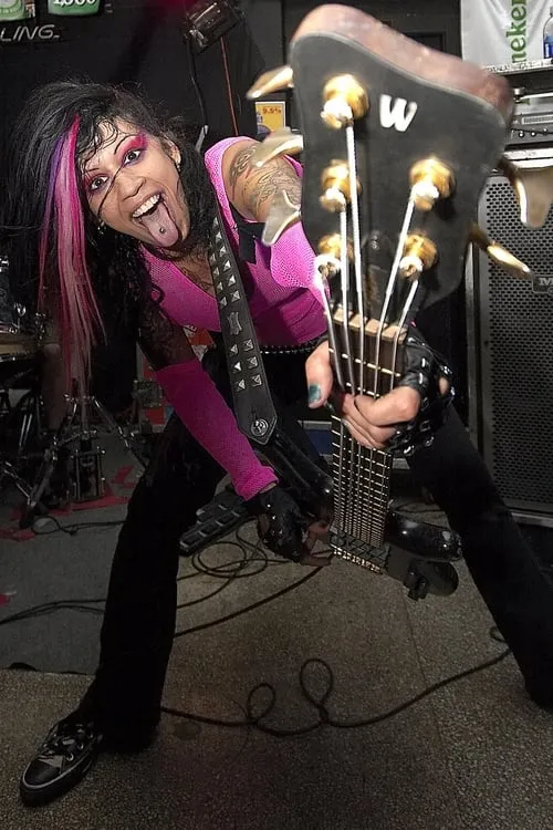 Fallon Bowman ha trabajado con Jennifer Arroyo en 2 ocasiones