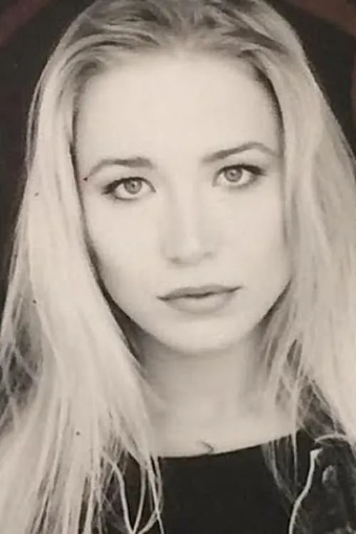 Danielle Brookshire ha trabajado con Jennifer Banko en 1 ocasiones