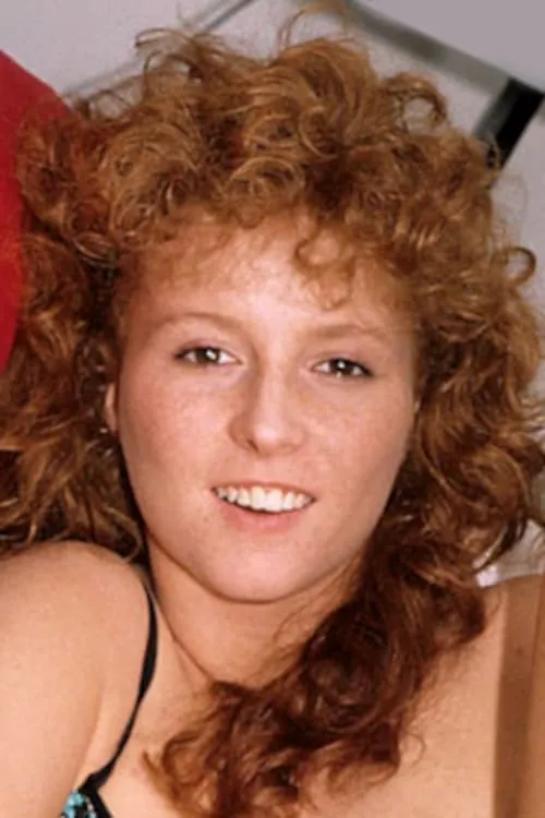 Paul Rogan ha trabajado con Jennifer Bond en 1 ocasiones