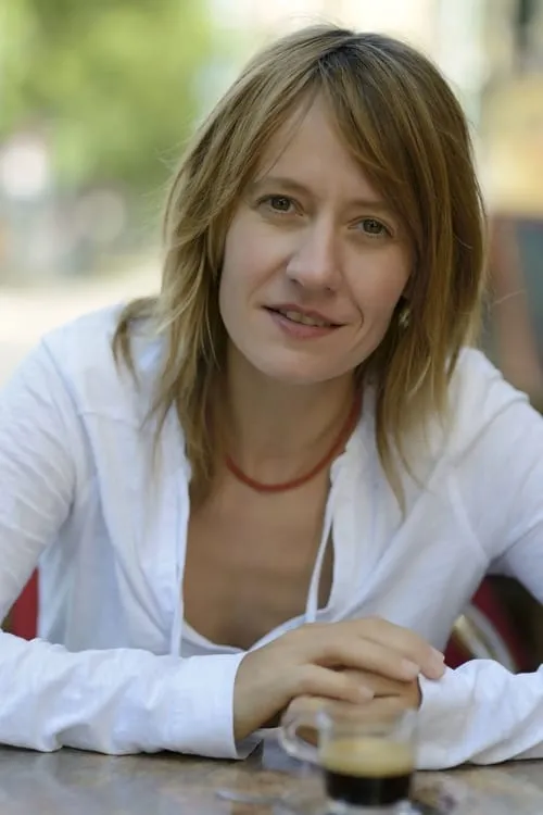 Jennipher Antoni en su biografía y filmografía