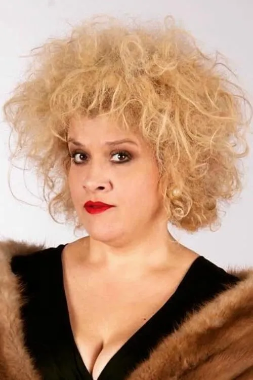 Foto de perfil del actor Jenny Diagoupi en el reparto