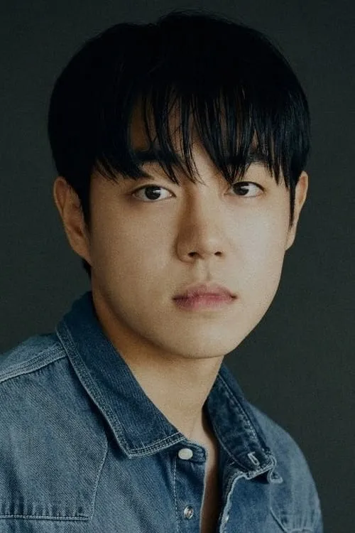 Jeon Bong-seok en su biografía y filmografía