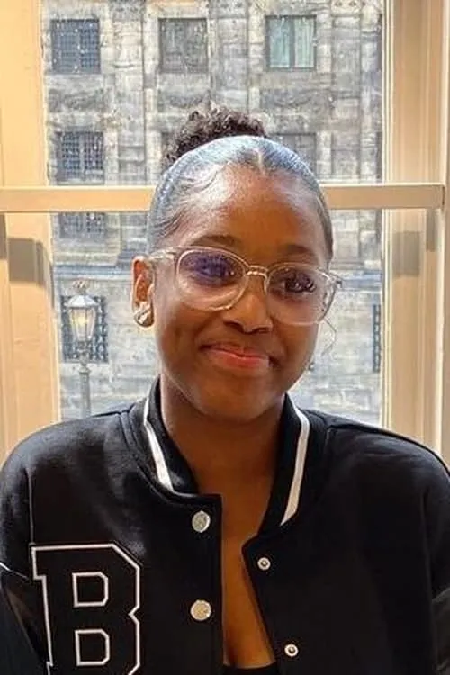 Jeraily Hooten — personaje: Janell