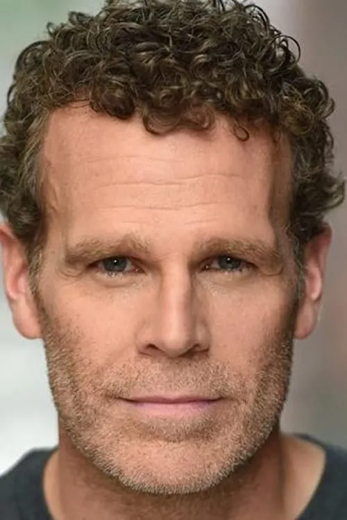 Foto de perfil del actor Jere Shea en el reparto