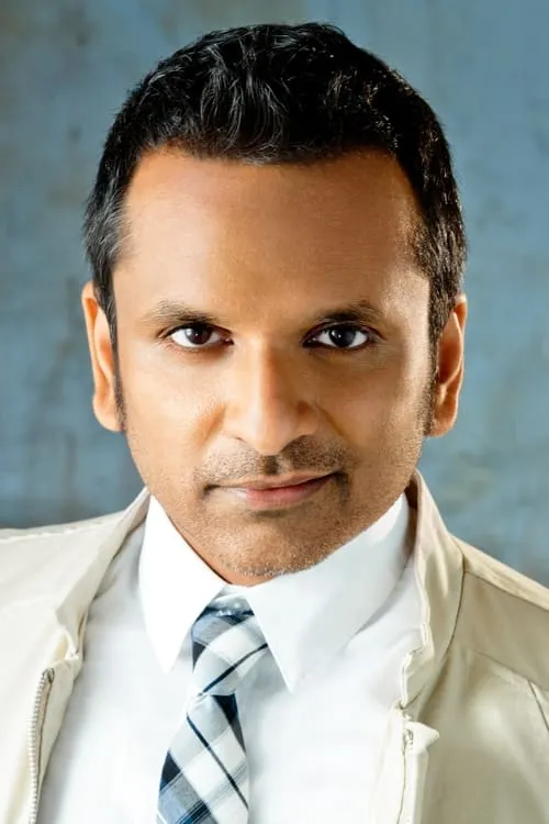 Jeremiah Caleb interpretando a Caterer