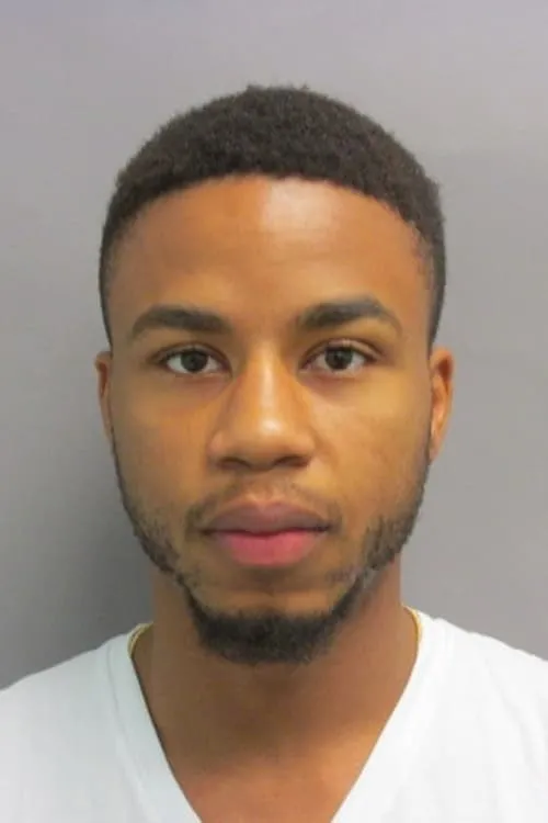 Isaac Munoz Gutierrez ha trabajado con Jermarco Holloway en 1 ocasiones