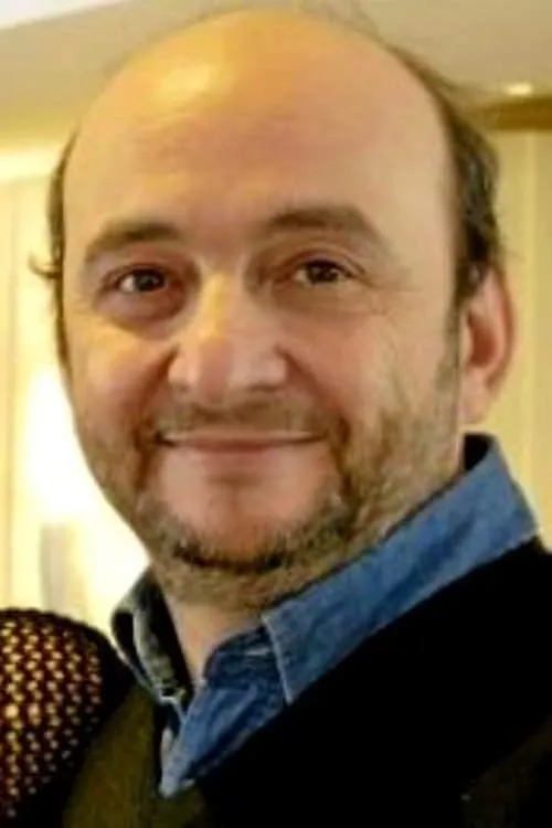 Mathilde Dromard ha trabajado con Jérôme Corcos en 1 ocasiones