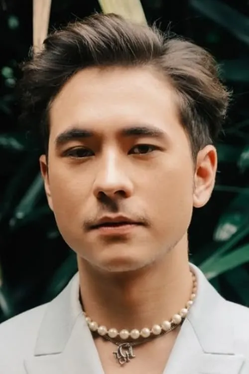 Giulio Parengkuan ha trabajado con Jerome Kurnia en 3 ocasiones