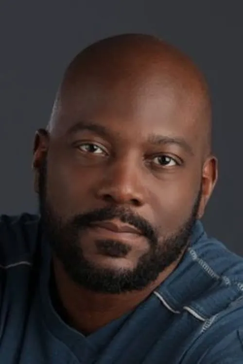 Dennis Fitzpatrick ha trabajado con Jerry Bell Jr. en 1 ocasiones