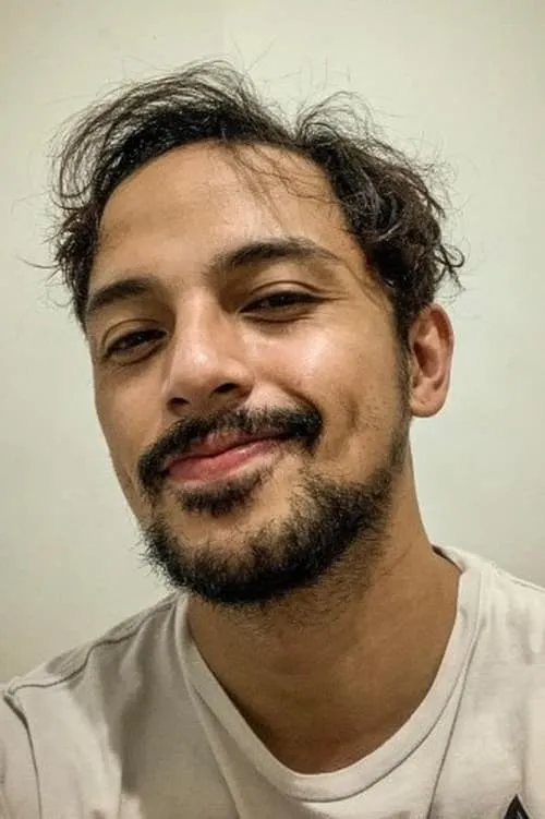 Cinta Ratu Nansya ha trabajado con Jerry Likumahwa en 1 ocasiones