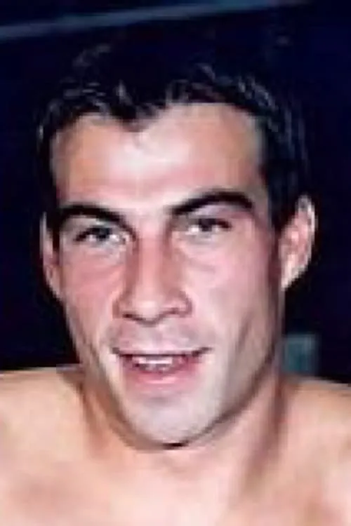 Mad Max ha trabajado con Jerry Zikes en 1 ocasiones