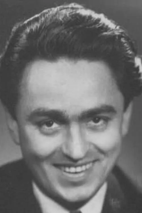 Jerzy Ćwikliński interpretando a Doctor Baxter