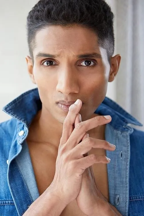 Amit Gaur ha trabajado con Jessey Lever en 1 ocasiones