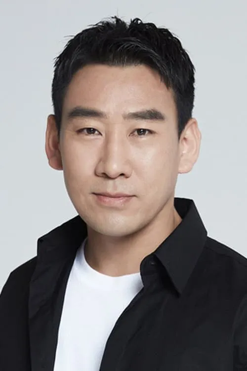 Jiang Yiming en su biografía y filmografía