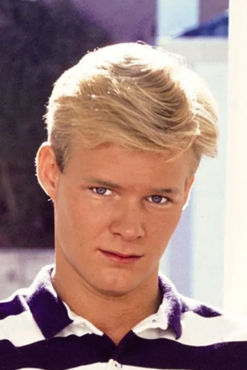 Jim Montana interpretando a (segment