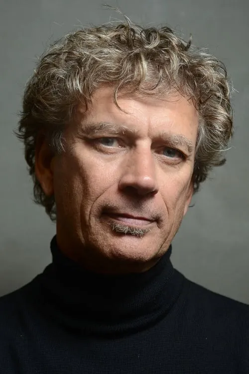 Jim West interpretando a 