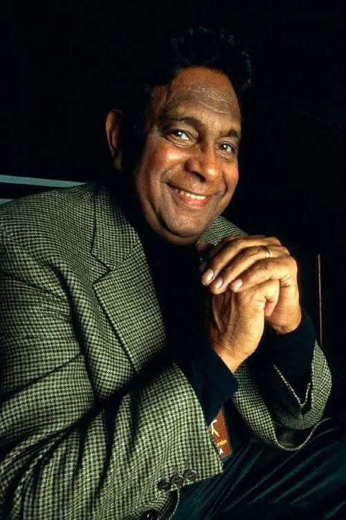 Ernie Dingo ha trabajado con Jimmy Little en 2 ocasiones