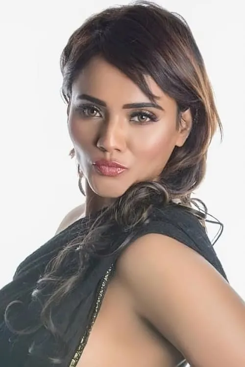 Jinnie Jaaz en su biografía y filmografía