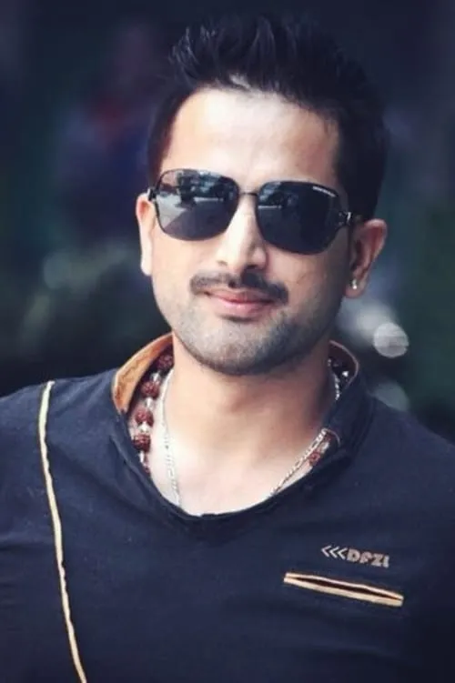 Jiwan Luitel interpretando a Siza