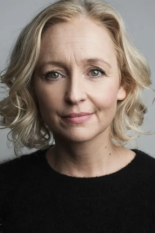 Natasha Staples ha trabajado con Jo-Anne Stockham en 1 ocasiones