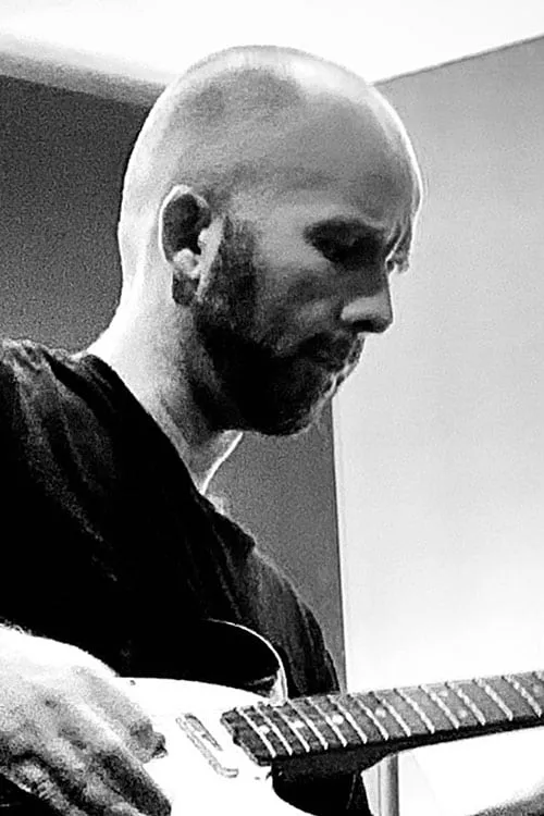 Marcus Byrne ha trabajado con Jo Webb en 1 ocasiones