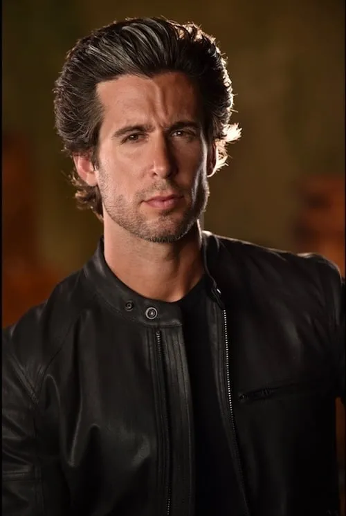 Gracie Tyrrell ha trabajado con Joan James Muixi en 1 ocasiones