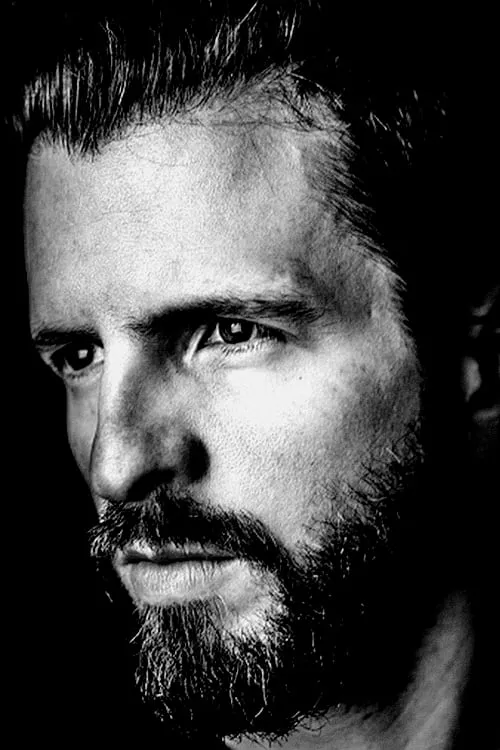 Neus Expósito ha trabajado con Joan Planas en 1 ocasiones