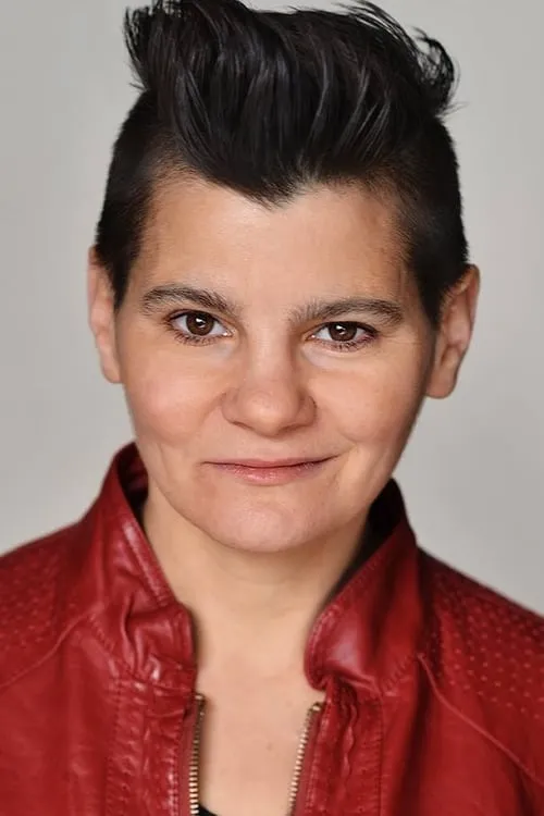 Jade Hudema ha trabajado con Jodi Pongratz en 1 ocasiones