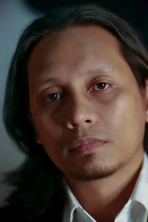 Fe GingGing Hyde ha trabajado con Joe Bacus en 1 ocasiones