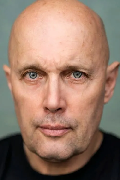 Roy Sampson ha trabajado con Joe Reisig en 1 ocasiones