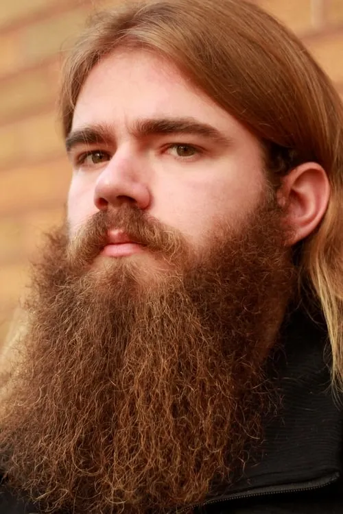 Cord Adams ha trabajado con Joel Macha en 1 ocasiones