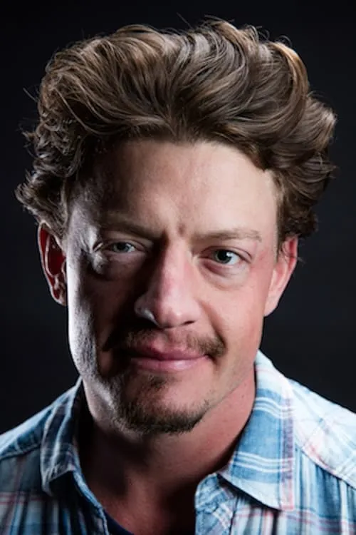 John Ainsworth en su biografía y filmografía