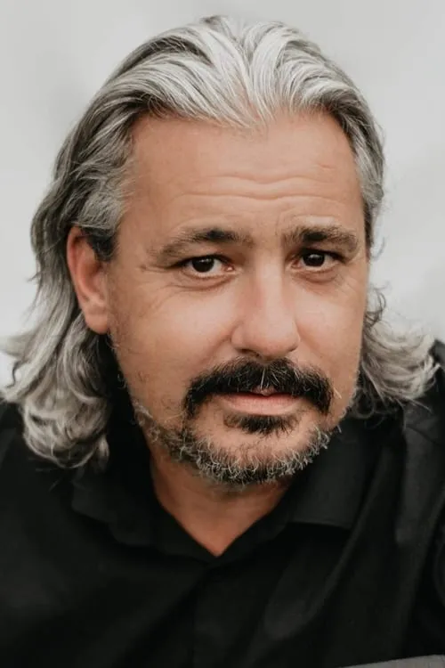 Jenet Le Lacheur ha trabajado con John Alan Roberts en 1 ocasiones