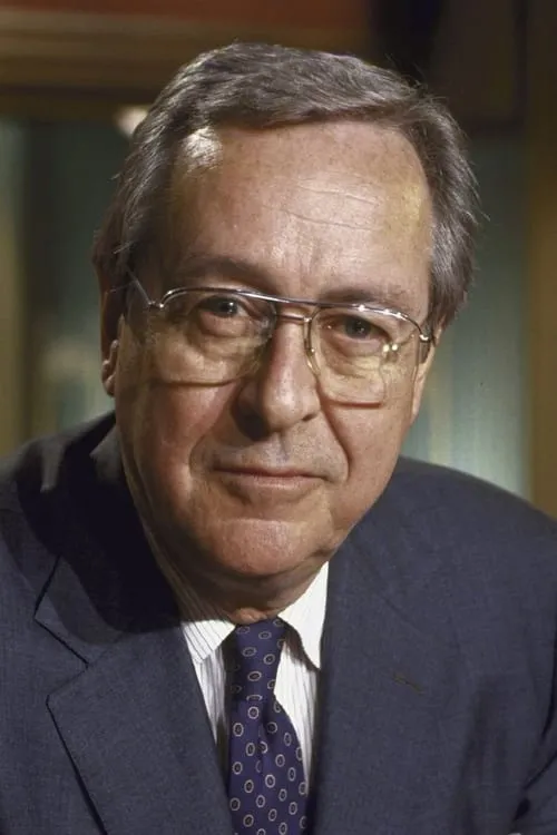 John Chancellor interpretando a Self