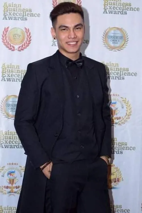 Gian Garcia ha trabajado con John Christian Garcia en 1 ocasiones