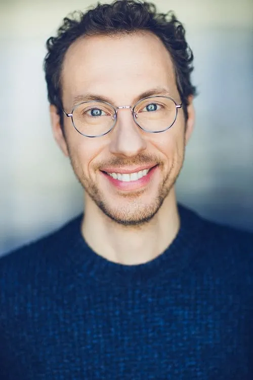 John Christopher Morton interpretando a Human Mormon